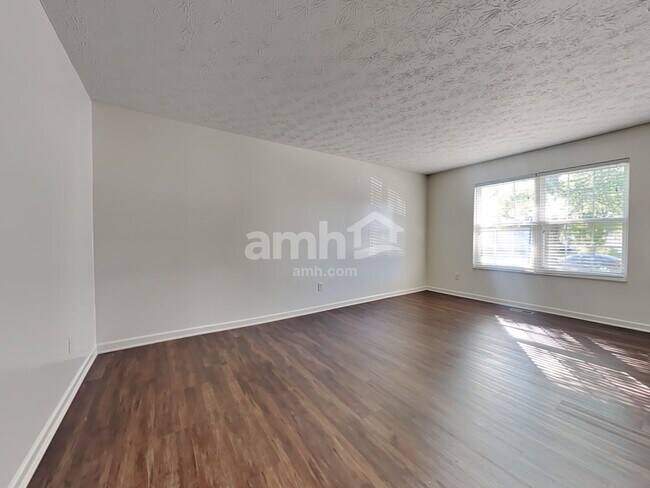 5891 Eagle Creek Ct, Maineville, OH 45039 - photo 6