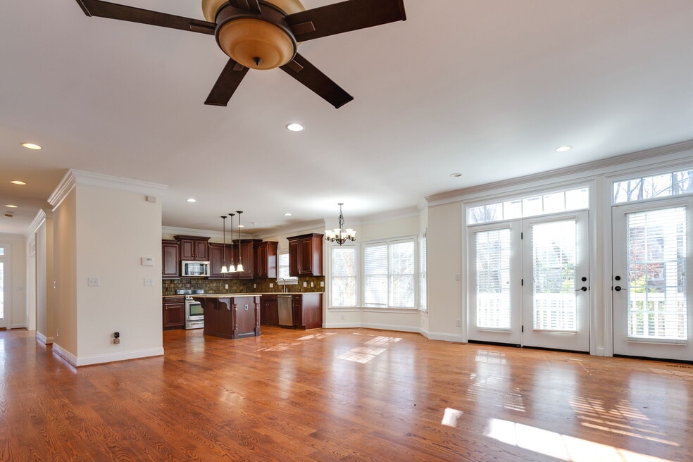 1115 Marshall St, Raleigh, NC 27604 - photo 1