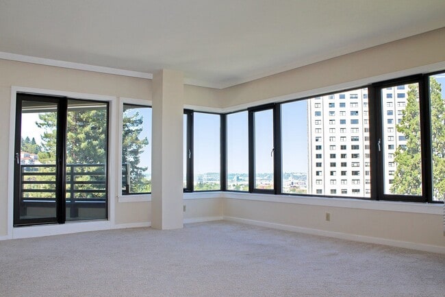 2245 SW Park Place unit 6B, Portland, OR 97205 - photo 7
