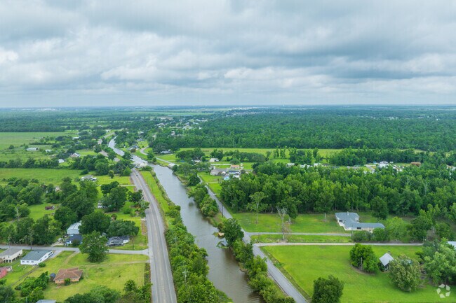 The Presquille landscape is primarily residential and is surrounded by lush Louisiana greenery.