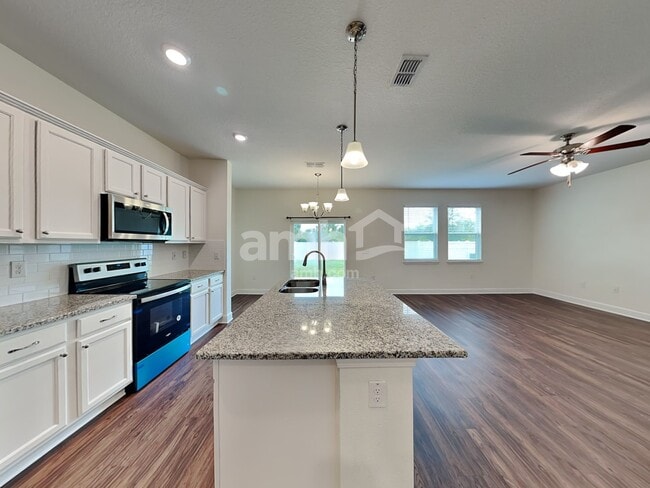 4647 Reisswood Loop, Palmetto, FL 34221 - photo 3