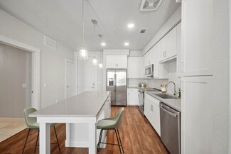 7108 E Lowry Blvd, Denver, CO 80230