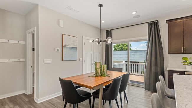 3690 Birkdale Ln, Cincinnati, OH 45227 - photo 4