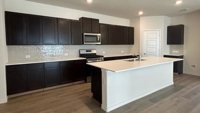 1331 Taggart St, Royse City, TX 75189 - photo 2