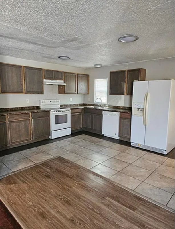 4566 Knoxville Hwy Unit 1, Oliver Springs, TN 37840