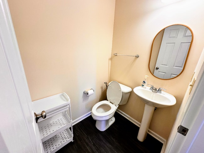 33168 Beverly Ln, Avon Lake, OH 44012 - photo 5