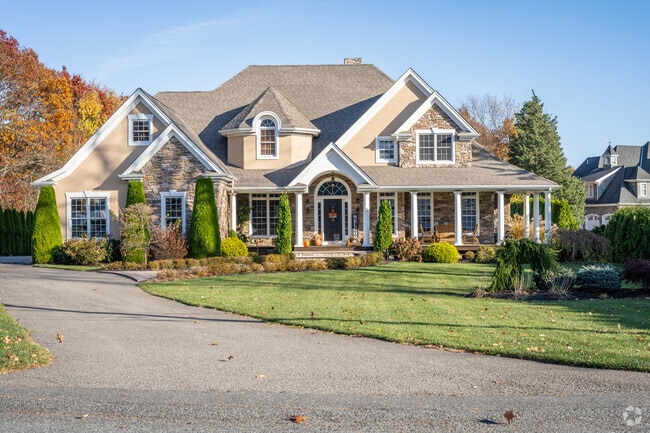 Somerset Reservoir is home to elegant colonial homes with plenty of yard space.