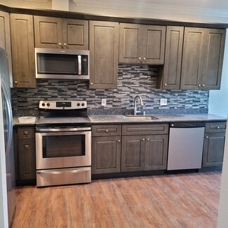 812 15th St Unit A, Oakland, CA 94607