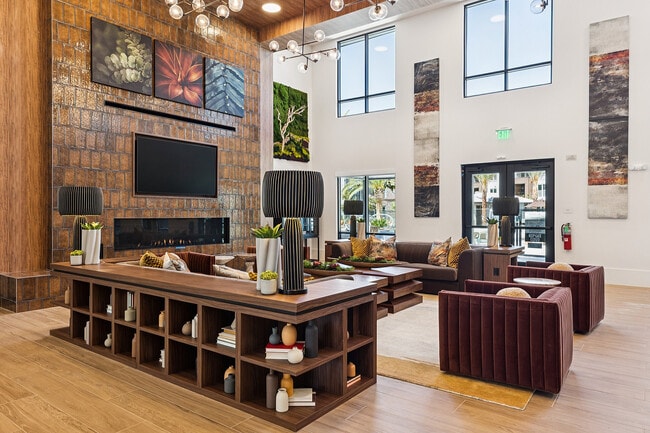 Ona, Sacramento, CA 95834 - photo 4