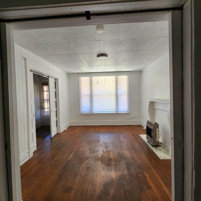 1021 11th St W unit 1021 11th, Huntington, WV 25704 - photo 3