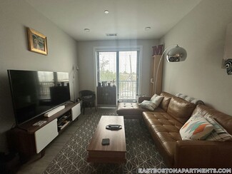 656 Saratoga St Unit 203, Boston, MA 02128