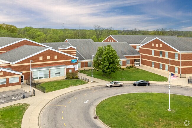 Welcome to Roll Hill School in East Westwood.