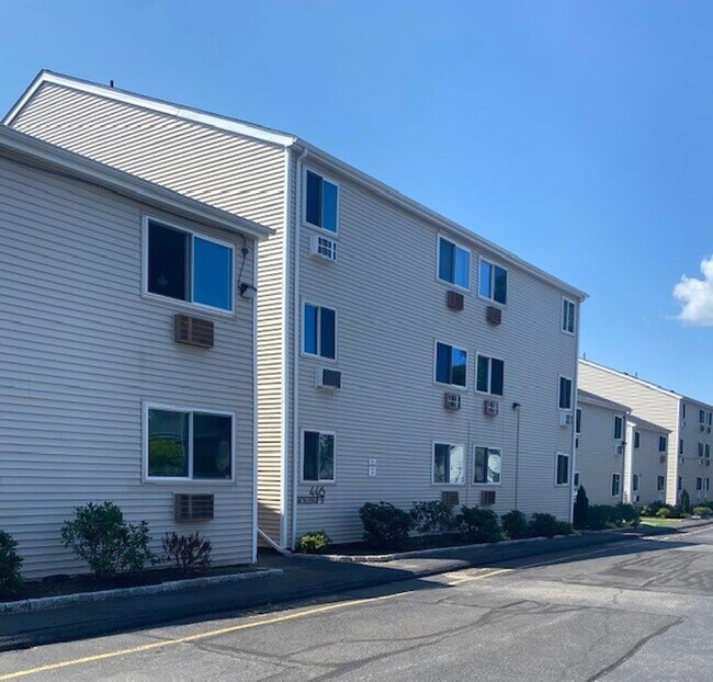 Cedar Heights, Stratford, CT 06615 - photo 5