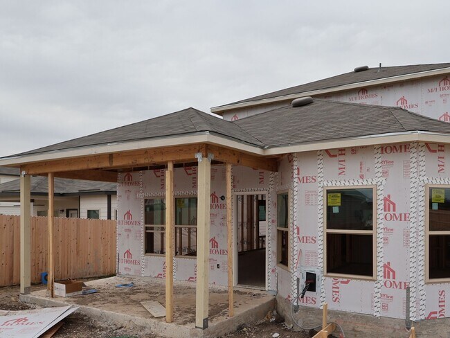 4227 Winston Way, New Braunfels, TX 78130 - photo 7