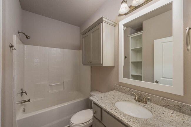 2847 Papa Bear Dr, College Station, TX 77845 - photo 7