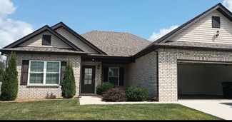 82 Pinnacle Pt Ln, Tullahoma, TN 37388