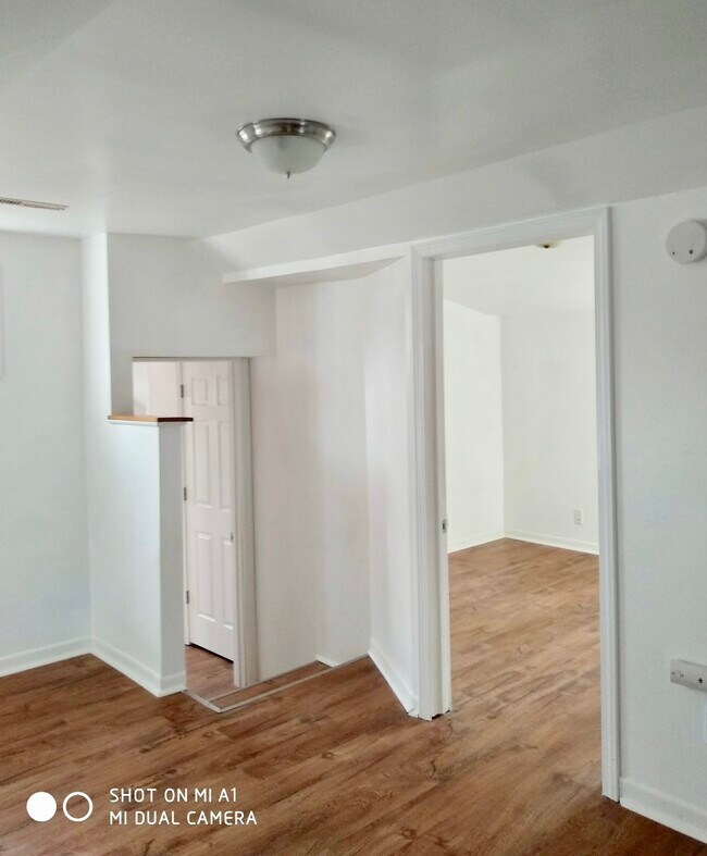 2937 Sachs St unit 2, Madison, WI 53704 - photo 2