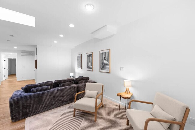 103 1st Ave unit ID1057628P, New York, NY 10003 - photo 3