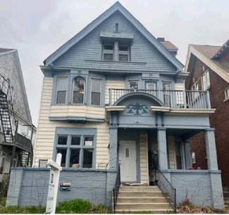 2833 N Downer Ave Unit 1, Milwaukee, WI 53211