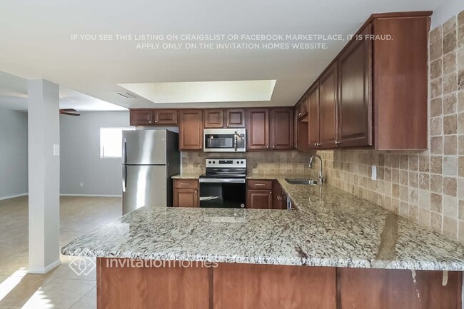 3039 E Dahlia Dr, Phoenix, AZ 85032 - photo 6