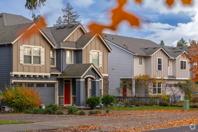 Modern traditional homes with Craftsman details are popular in Sherwood, OR.