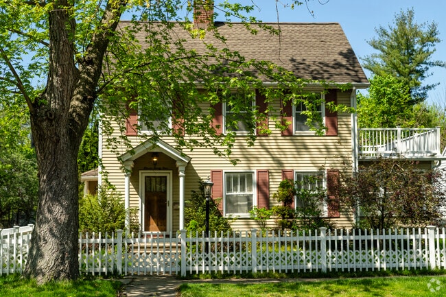 Owners take great pride in maintaining their homes in Normal Park.