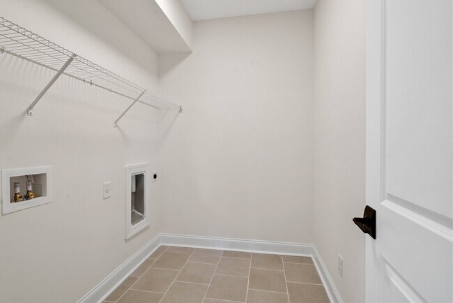 550 Pilgrim Mill Rd unit 36452908, Cumming, GA 30040 - photo 7