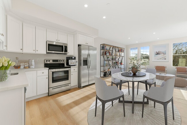 David @ 775, Mattapan, MA 02126 - photo 2