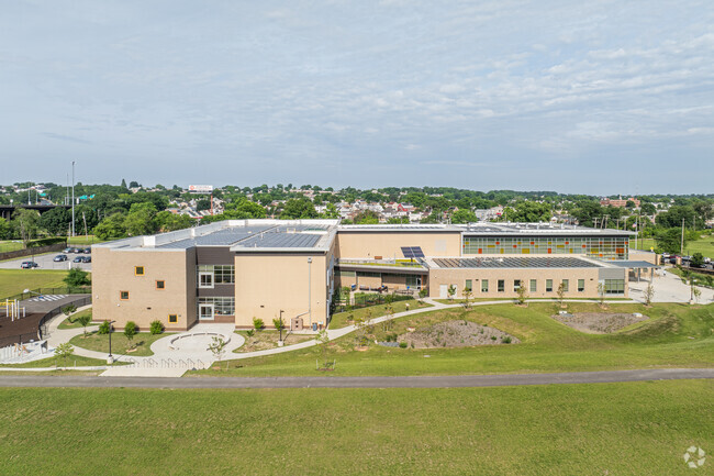 Graceland-O'Donnell Heights Elementary serves Pre-K through 5th grade.