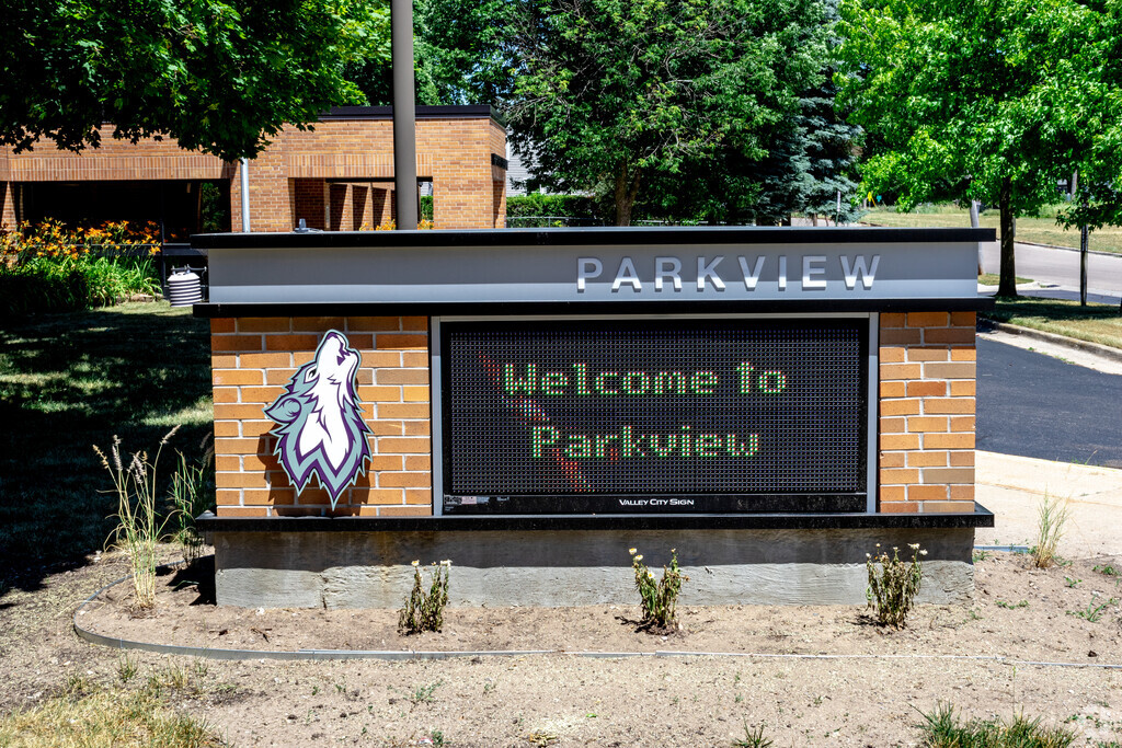 Parkview Elementary School home of the Wolves in Wyoming Park.