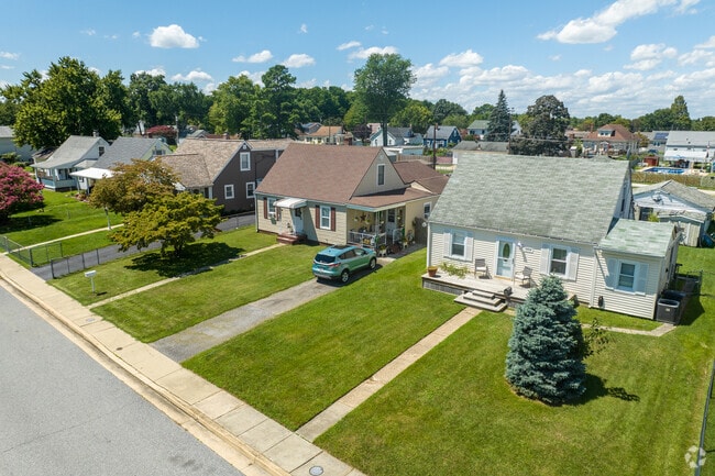 Many Cape Cod homes line the streets in Edgemere.