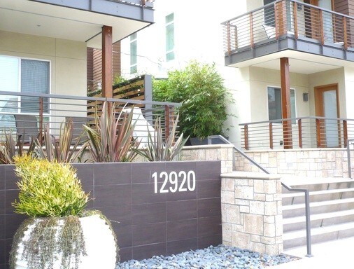 12920 W Runway Rd unit 341, Los Angeles, CA 90094 - photo 1