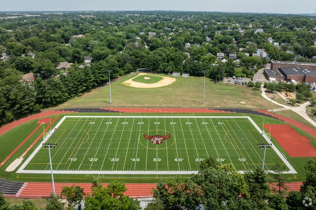 Highland Park Middle School is a well rated public school in Highland Park, NJ.