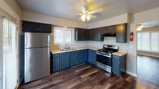 188 N Adams Kitchen
