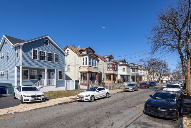 Colonial homes, walkable streets and street parking are common for Irvington, NJ.