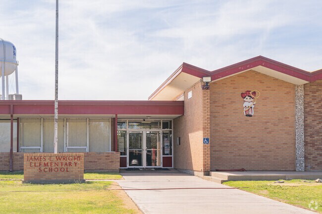 James L Wright Elementary School challenges students by offering an all encompassing curriculum.