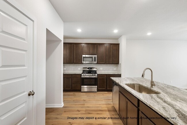 2071 Winepress Rd, Brenham, TX 77833 - photo 2