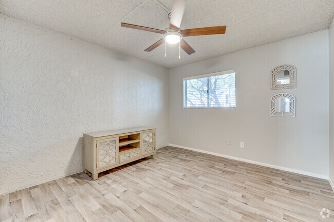 Nines at Lakeside, Tempe, AZ 85283 - photo 7