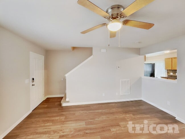 2187 Erin Ln, Mount Juliet, TN 37122 - photo 3