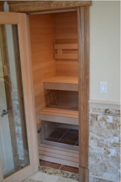 127 Nonantum St unit 1, Brighton, MA 02135 - photo 5