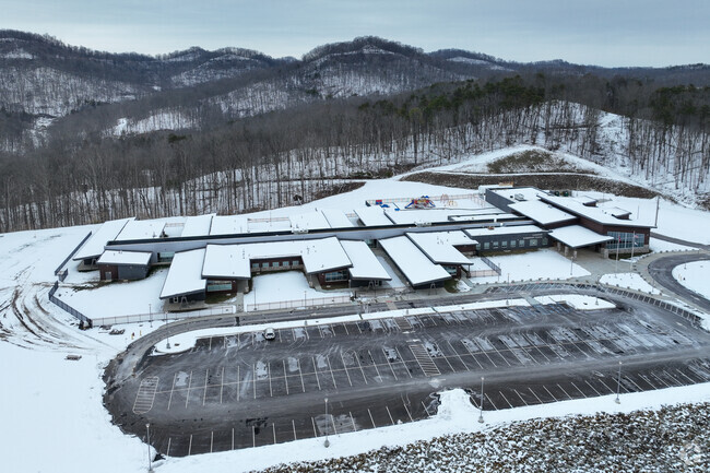 Clendenin Elementary School