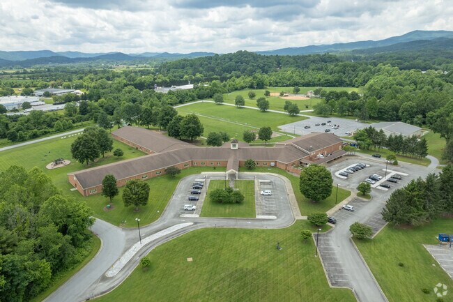 There is ample parking at Pisgah Forest Elementary School.
