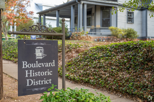 Boulevard is one of Athens's oldest communities and a historic district.