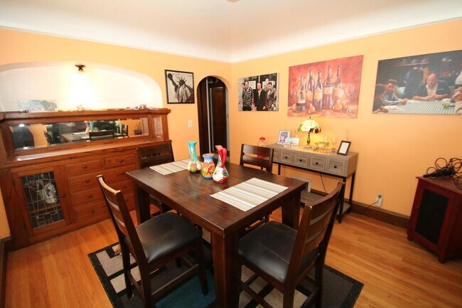 2639 N 61st St unit 2641, Milwaukee, WI 53213 - photo 4