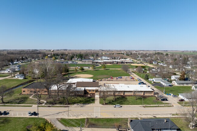 Amboy Central Elementary School serves grades PK, K-4 with a student-teacher ratio of 13 to 1.