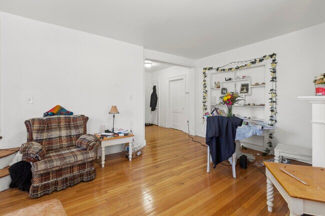 1440 Commonwealth Ave unit 2, Brighton, MA 02135 - photo 3