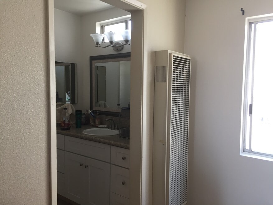 4350 Maple St, San Diego, CA 92105 - photo 1