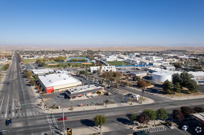 Taft is an amenity rich community with parks, stellar schools and more.