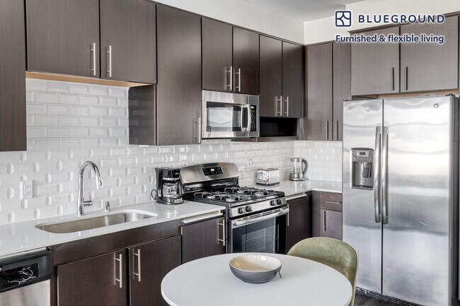 5080 Camino Del Arroyo unit FL4-ID18, San Diego, CA 92108 - photo 6