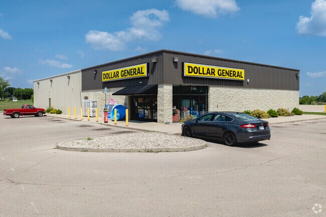 Dollar General provides everyday needs in downtown Royerton.